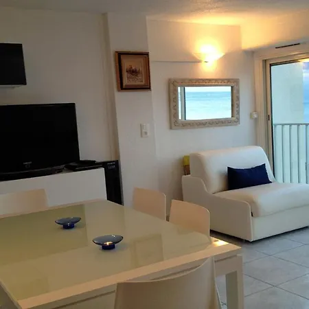 Le Cap D'agde Sleeps 4 Prázdninový dům